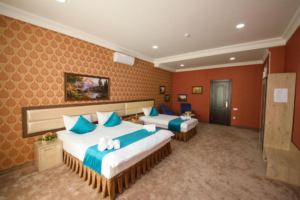 Hotel Globus Tashkent Exterior photo